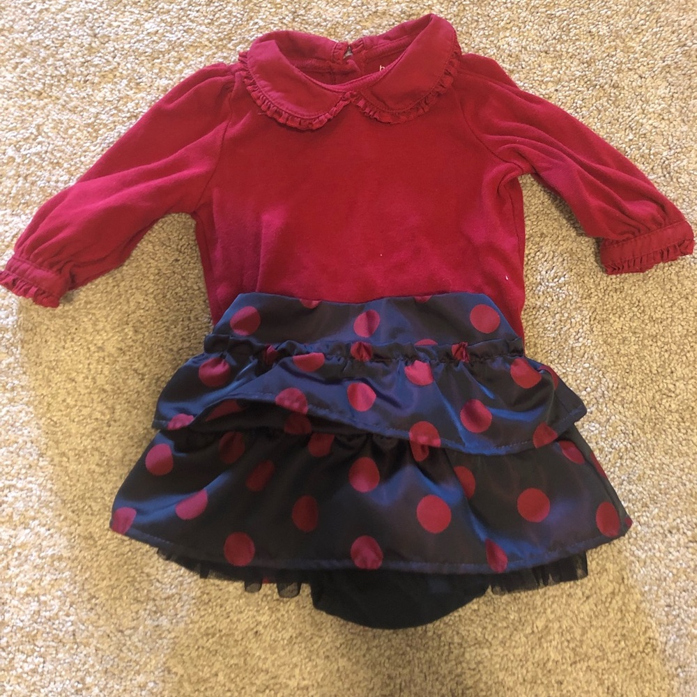 Baby Gap 2 pc holiday lot skirt and bodysuit 3-6